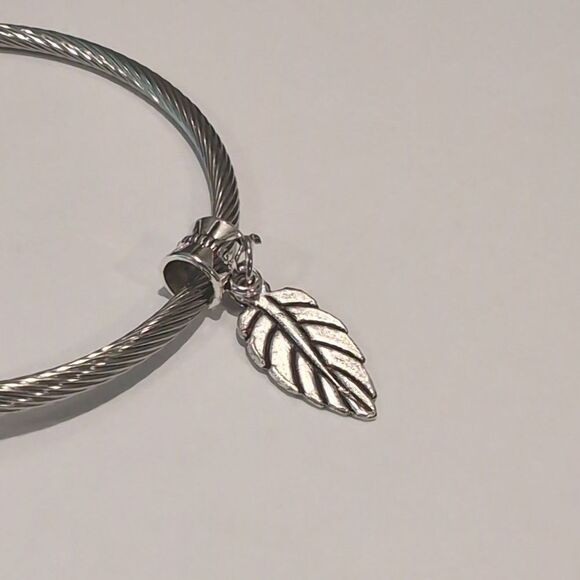 Silver Leaf Dangle Charm for‎ Pandora Style Bracelet - Picture 5 of 5